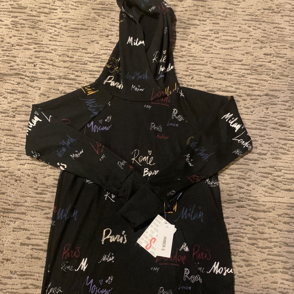 NWT LulaRoe Amber hoodie